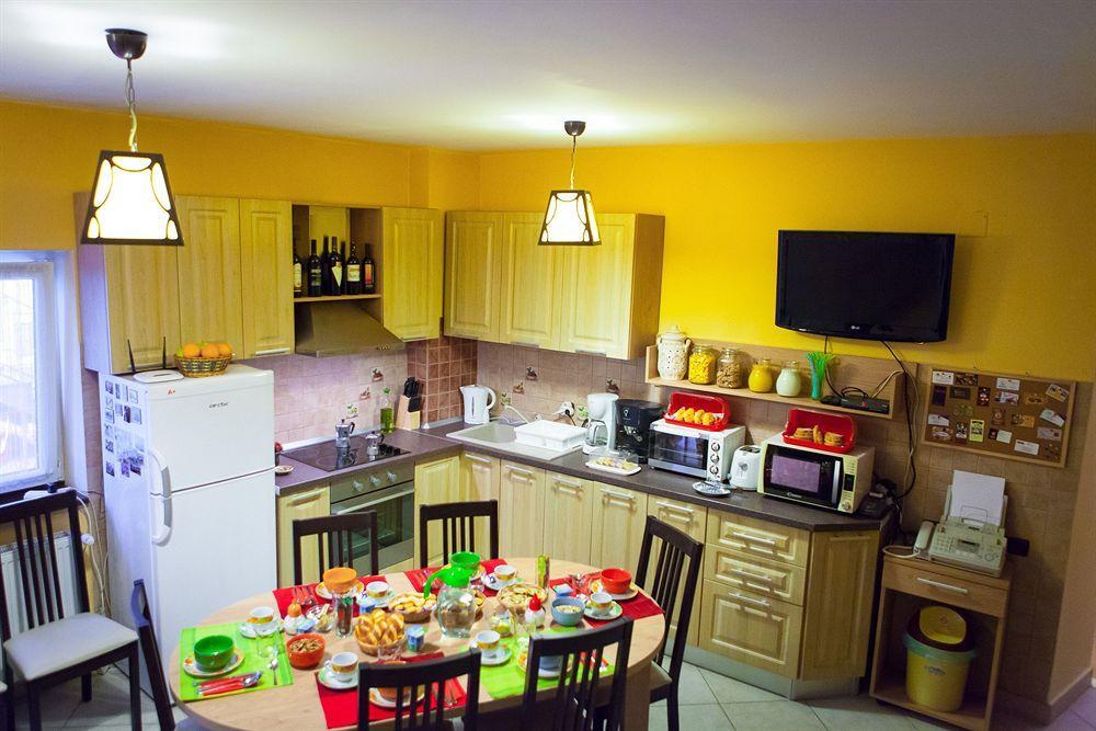 Rami House Central Double Rooms บราชอฟ ภายนอก รูปภาพ