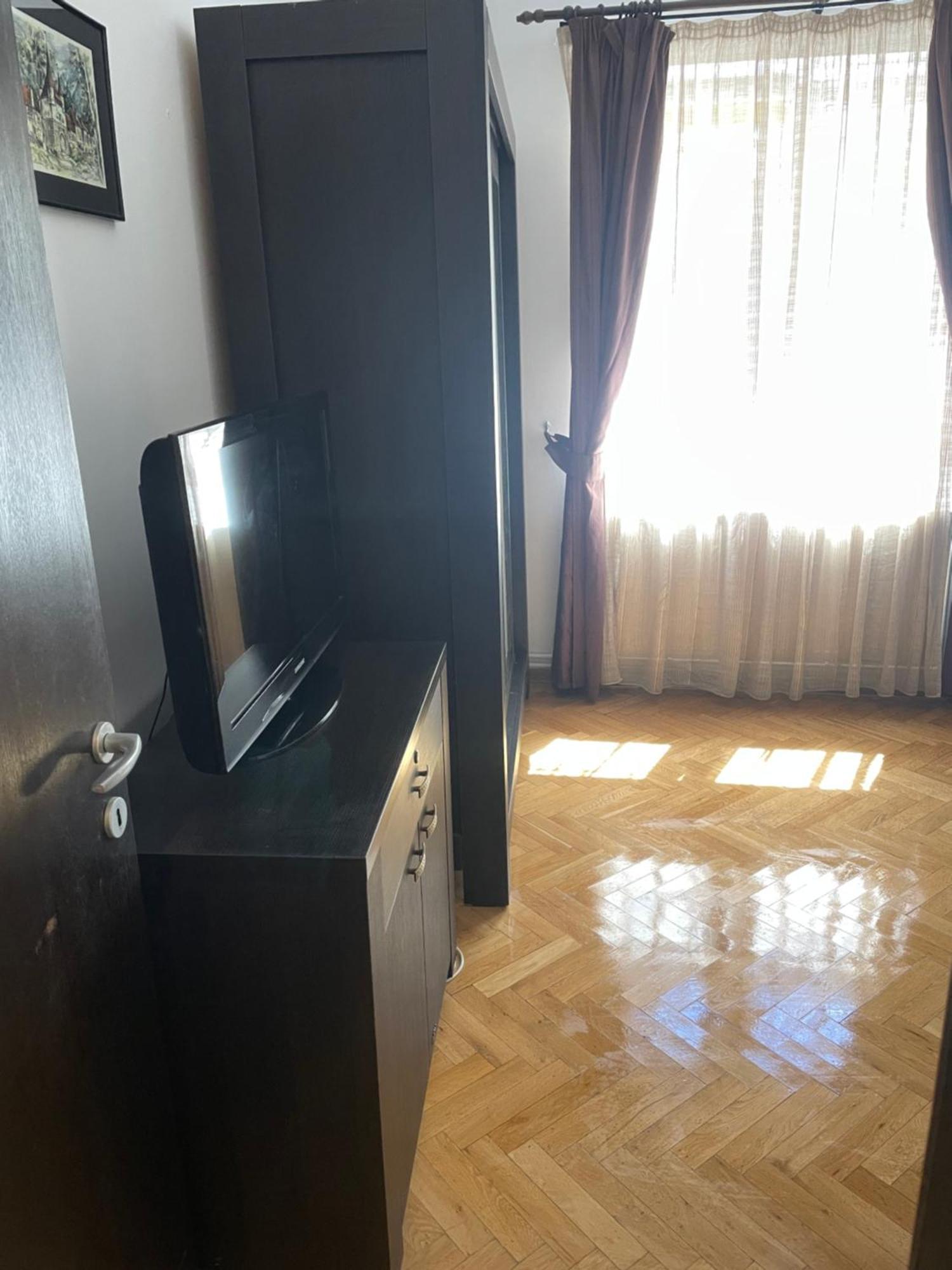 Rami House Central Double Rooms บราชอฟ ภายนอก รูปภาพ