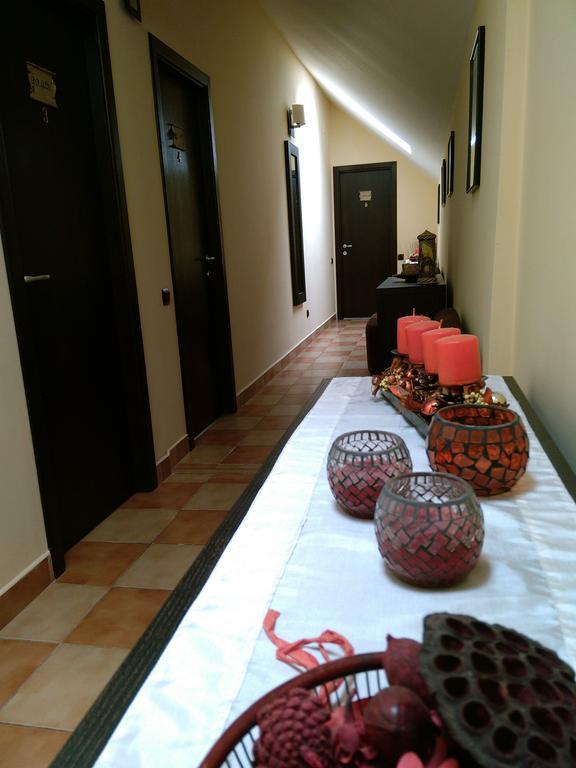 Rami House Central Double Rooms บราชอฟ ภายนอก รูปภาพ