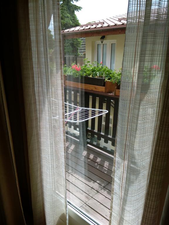 Rami House Central Double Rooms บราชอฟ ห้อง รูปภาพ