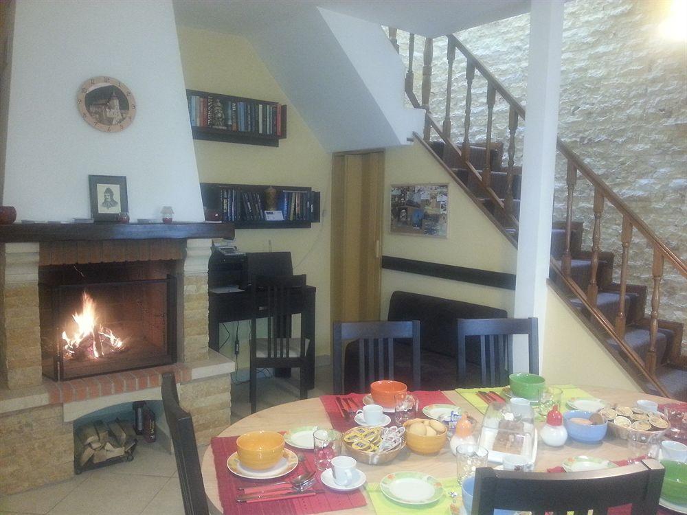 Rami House Central Double Rooms บราชอฟ ภายนอก รูปภาพ