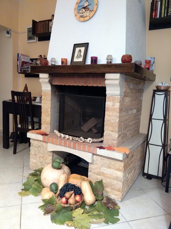 Rami House Central Double Rooms บราชอฟ ภายนอก รูปภาพ
